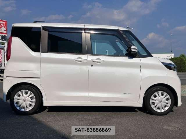 Nissan ROOX 2021-11 8368470-11