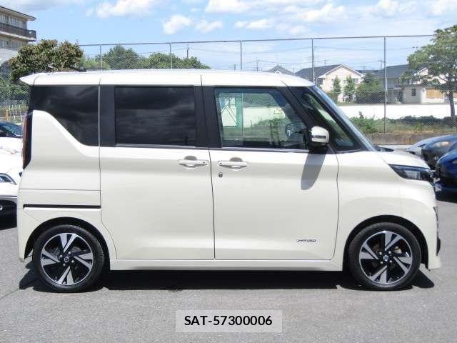 Nissan ROOX 2021-06 8368439-27