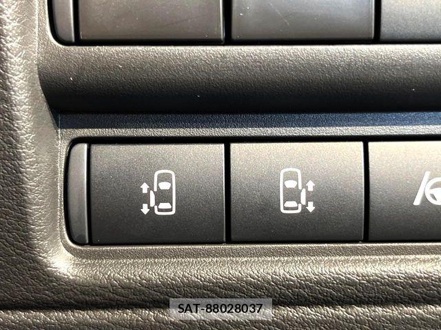 Nissan ROOX 2026-01 8368409-2