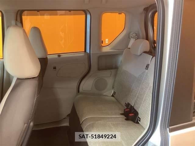 Nissan ROOX 2020-09 8368447-12