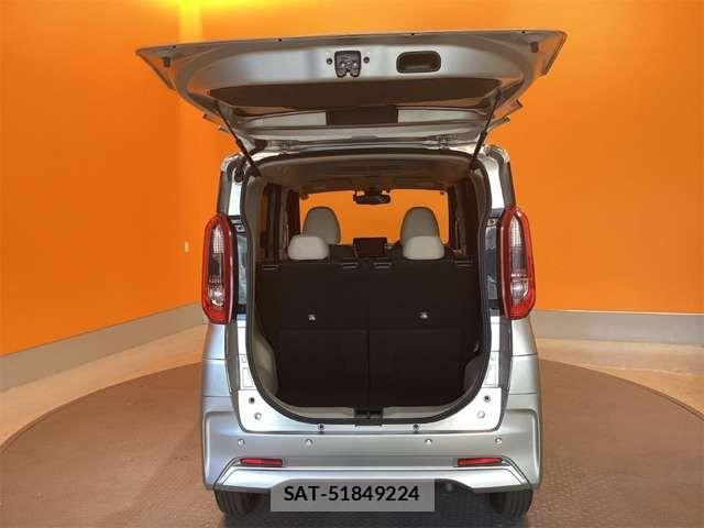Nissan ROOX 2020-09 8368447-16