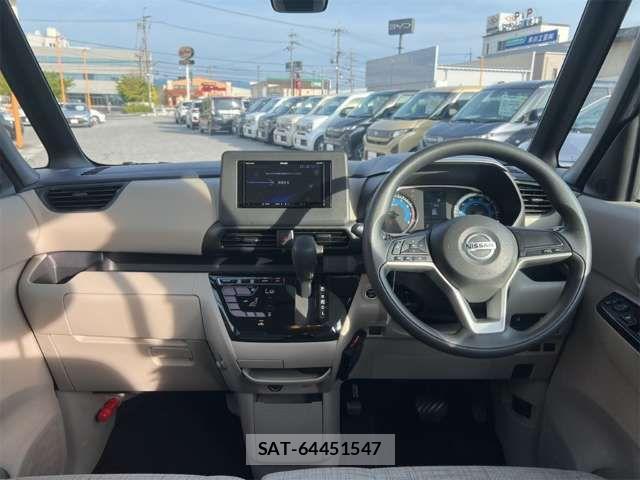 Nissan ROOX 2022-07 8368471-1