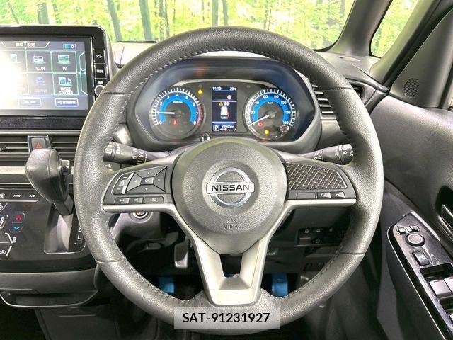 Nissan ROOX 2022-07 8368422-10