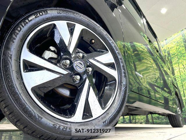 Nissan ROOX 2022-07 8368422-12