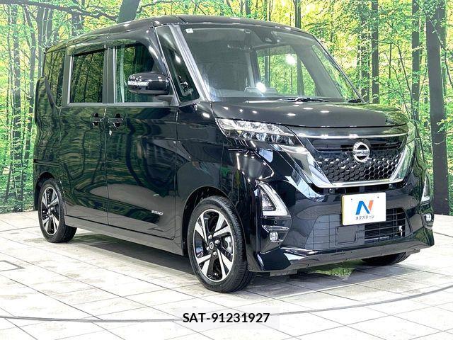 Nissan ROOX 2022-07 8368422-15