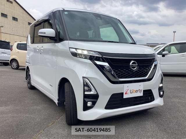 Nissan ROOX 2021-03 8368459-8