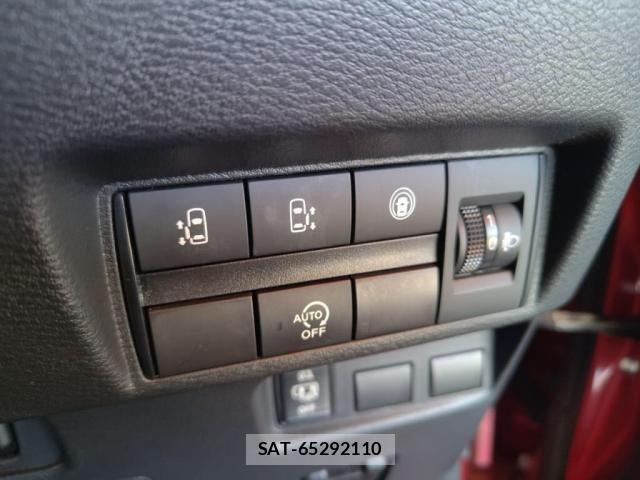 Nissan ROOX 2021-09 8368461-15