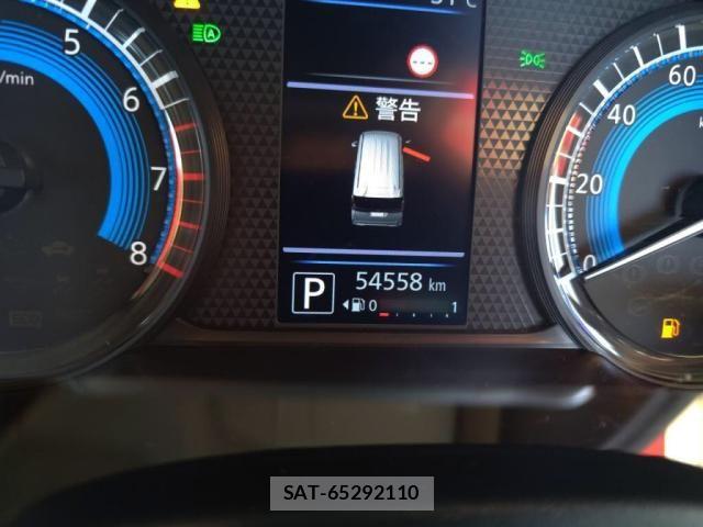 Nissan ROOX 2021-09 8368461-28