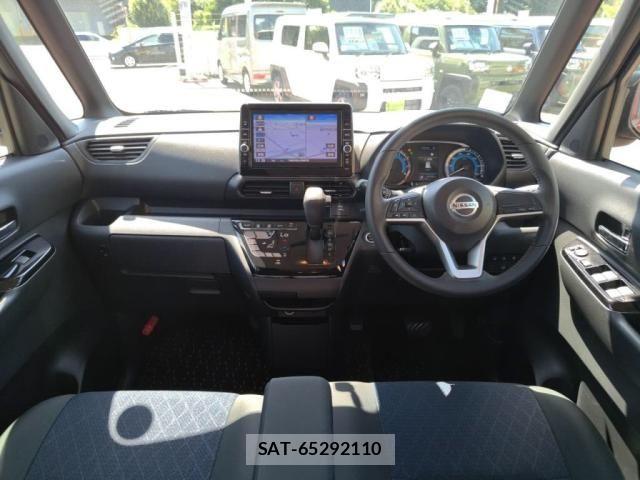 Nissan ROOX 2021-09 8368461-2
