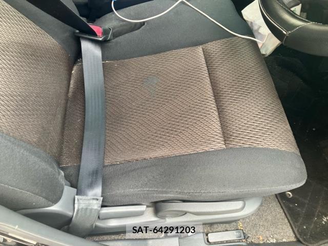 Nissan ROOX 2011-12 8368497-14