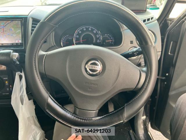 Nissan ROOX 2011-12 8368497-18