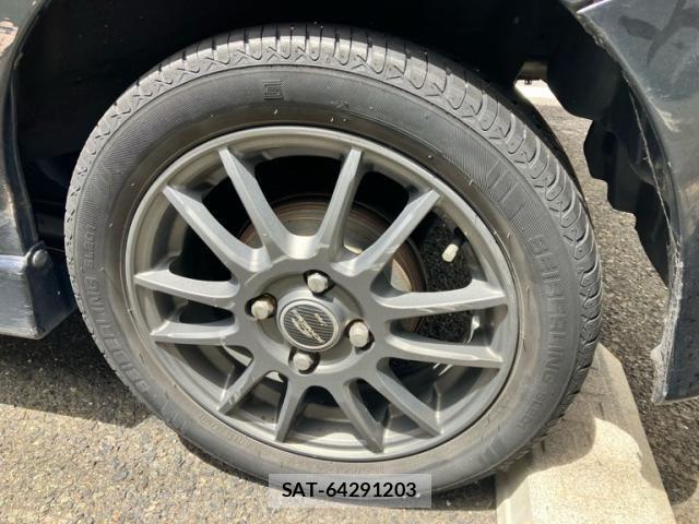 Nissan ROOX 2011-12 8368497-6