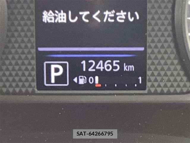 Nissan ROOX 2022-07 8368425-6