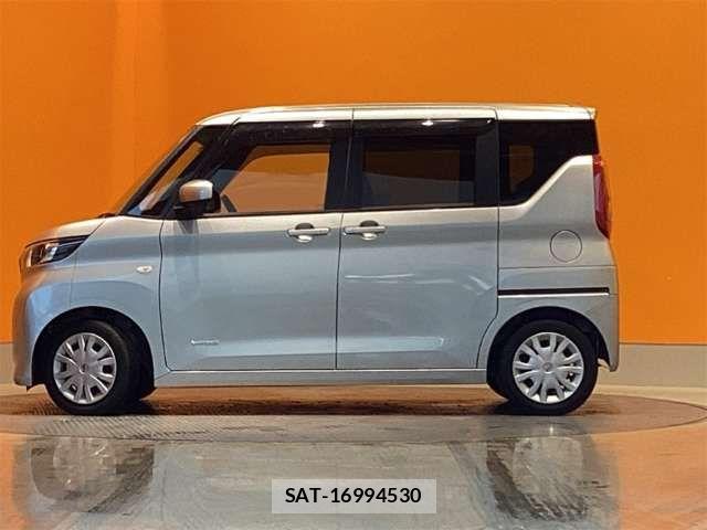 Nissan ROOX 2022-03 8368488-10