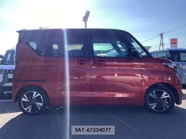 Nissan ROOX 2025-03 8368411-15