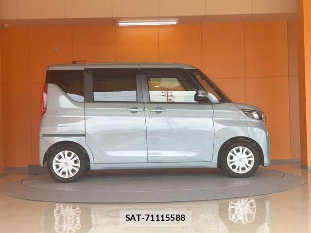 Nissan ROOX 2021-03 8368473-10