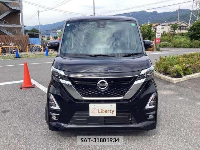 Nissan ROOX 2021-03 8368424-4
