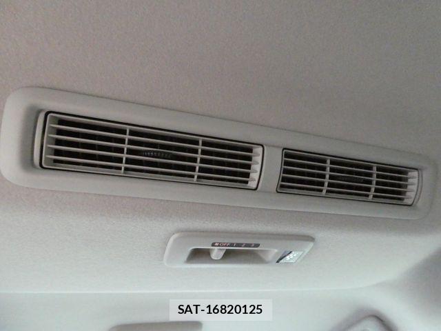 Nissan ROOX 2024-02 8368419-17