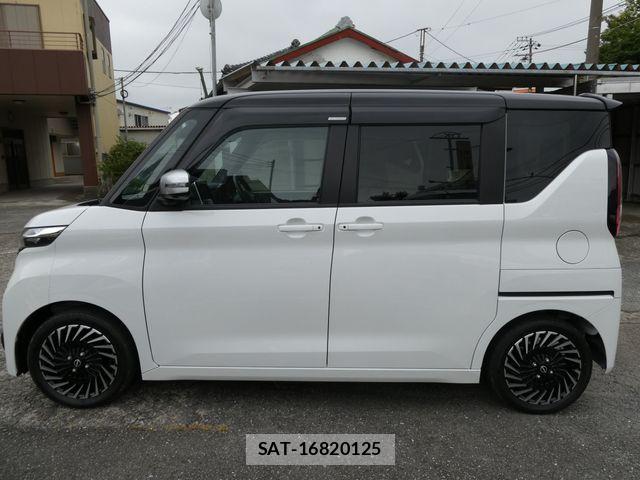 Nissan ROOX 2024-02 8368419-6