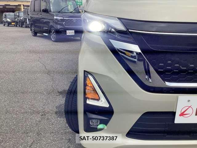 Nissan ROOX 2022-03 8368476-17