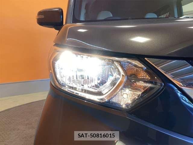 Nissan ROOX 2022-03 8368463-17