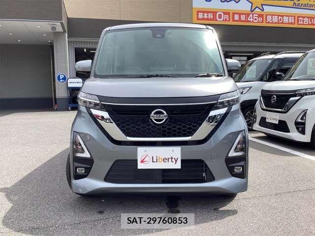 Nissan ROOX 2020-11 8368442-11