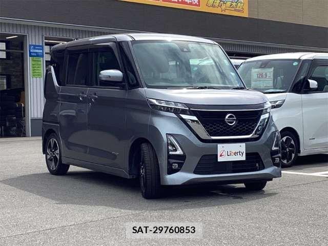 Nissan ROOX 2020-11 8368442-15
