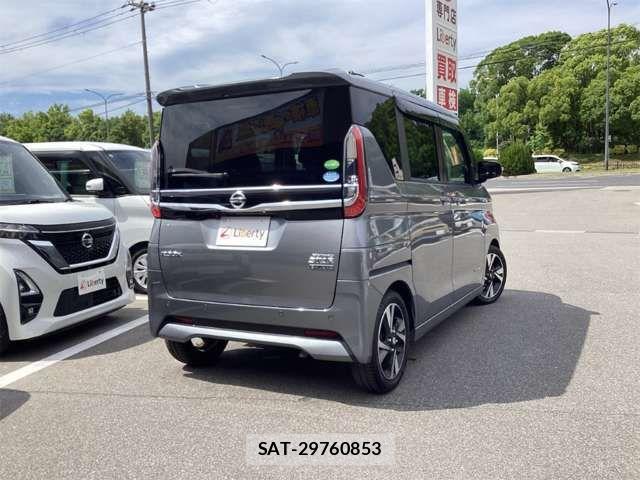 Nissan ROOX 2020-11 8368442-8