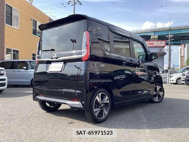 Nissan ROOX 2021-07 8364933-7