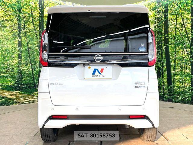 Nissan ROOX 2021-10 8368429-14