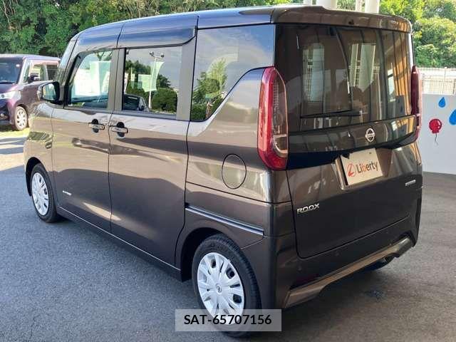 Nissan ROOX 2022-03 8368464-10