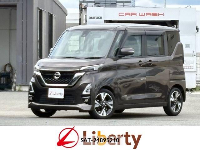 Nissan ROOX 2022-11 8368432-0