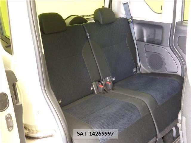 Nissan ROOX 2021-09 8368472-21