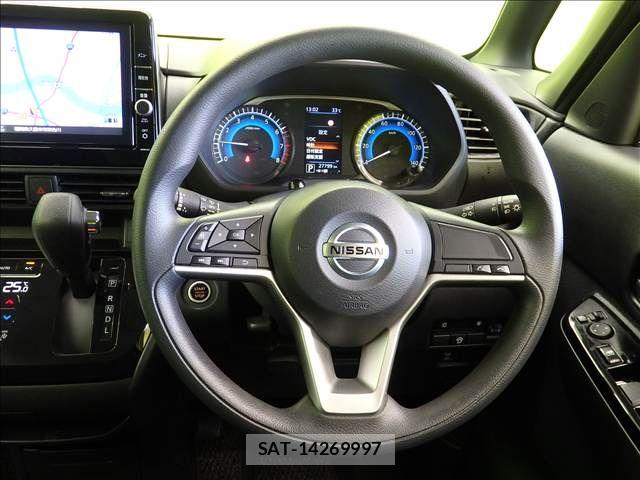 Nissan ROOX 2021-09 8368472-8