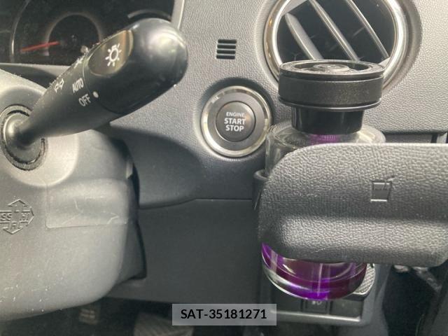 Nissan ROOX 2010-09 8368499-13