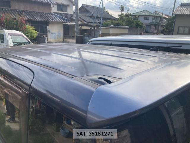 Nissan ROOX 2010-09 8368499-6