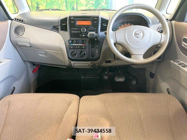 Nissan ROOX 2010-09 8368491-1