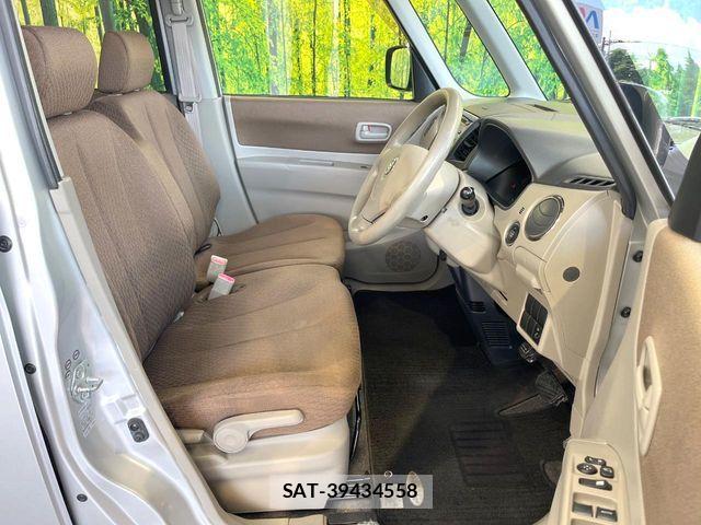 Nissan ROOX 2010-09 8368491-7