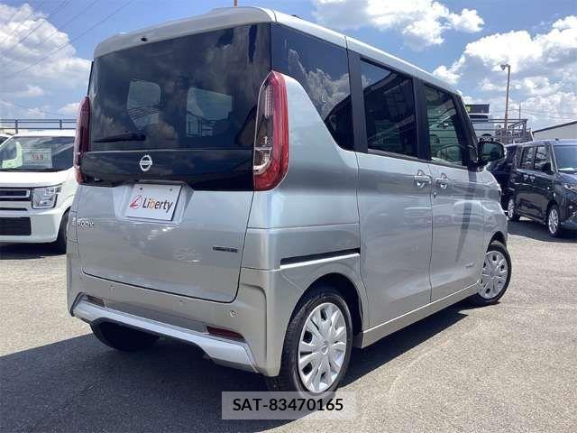 Nissan ROOX 2022-10 8368485-10