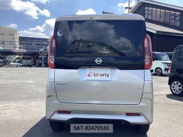 Nissan ROOX 2022-10 8368485-14