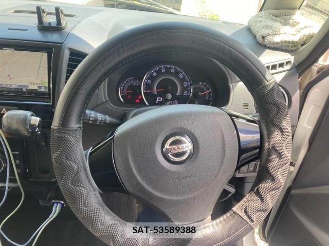 Nissan ROOX 2009-12 8368492-17