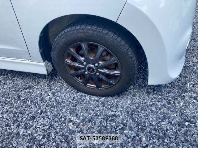 Nissan ROOX 2009-12 8368492-3