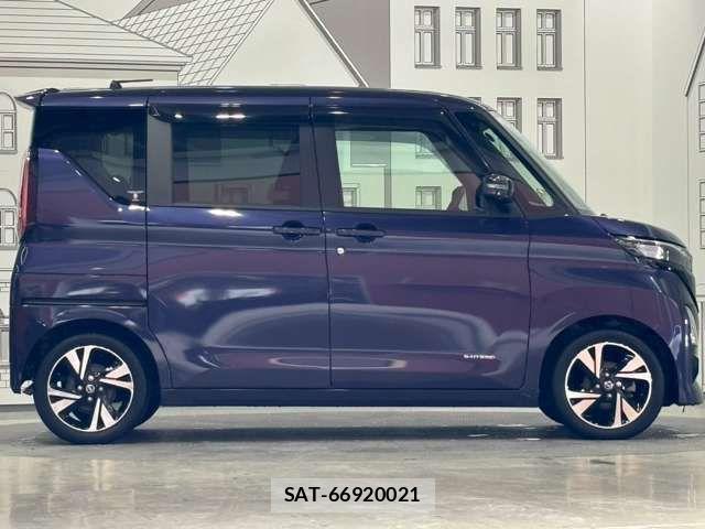 Nissan ROOX 2021-11 8368444-9