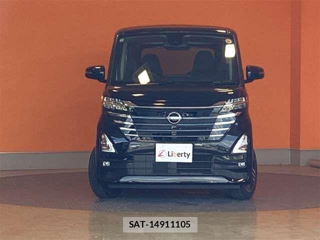 Nissan ROOX 2025-01 8368420-4