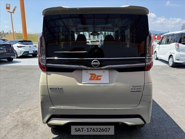 Nissan ROOX 2024-07 8368417-13