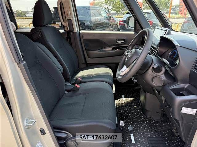 Nissan ROOX 2024-07 8368417-15
