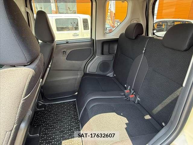 Nissan ROOX 2024-07 8368417-18