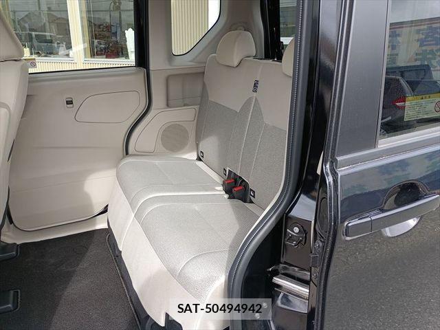 Nissan ROOX 2024-02 8368489-12