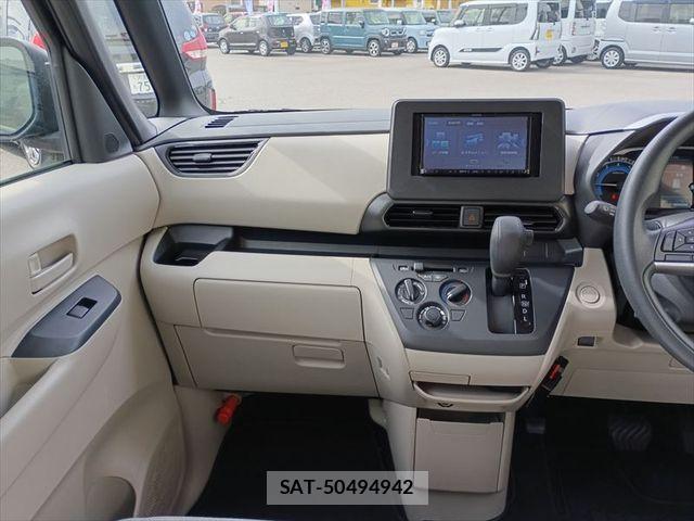 Nissan ROOX 2024-02 8368489-16