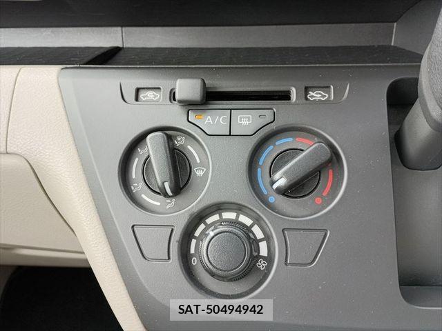 Nissan ROOX 2024-02 8368489-19